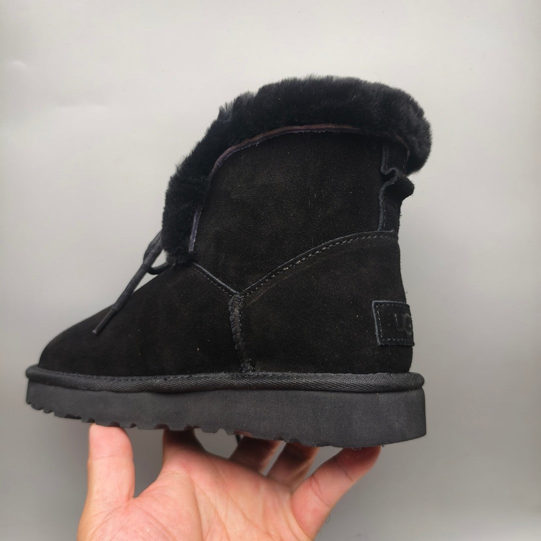 4576 Mid-Top Lace-Up Casual Sneakers – Black (In Stock)