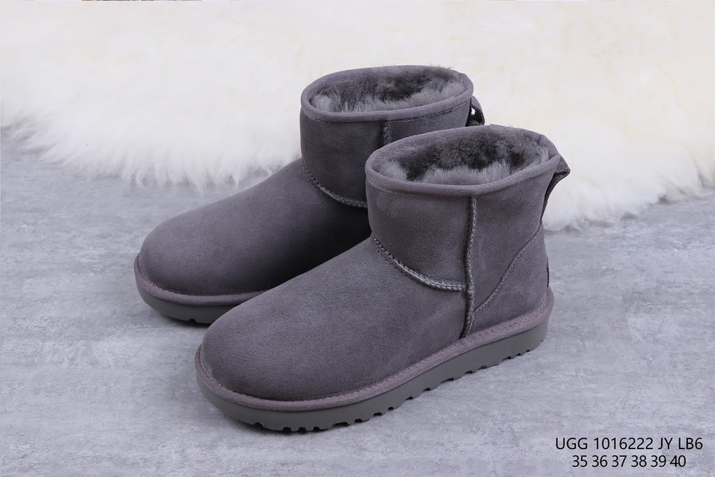 6222 Classic Mini II Short Boots – Gray (In Stock)