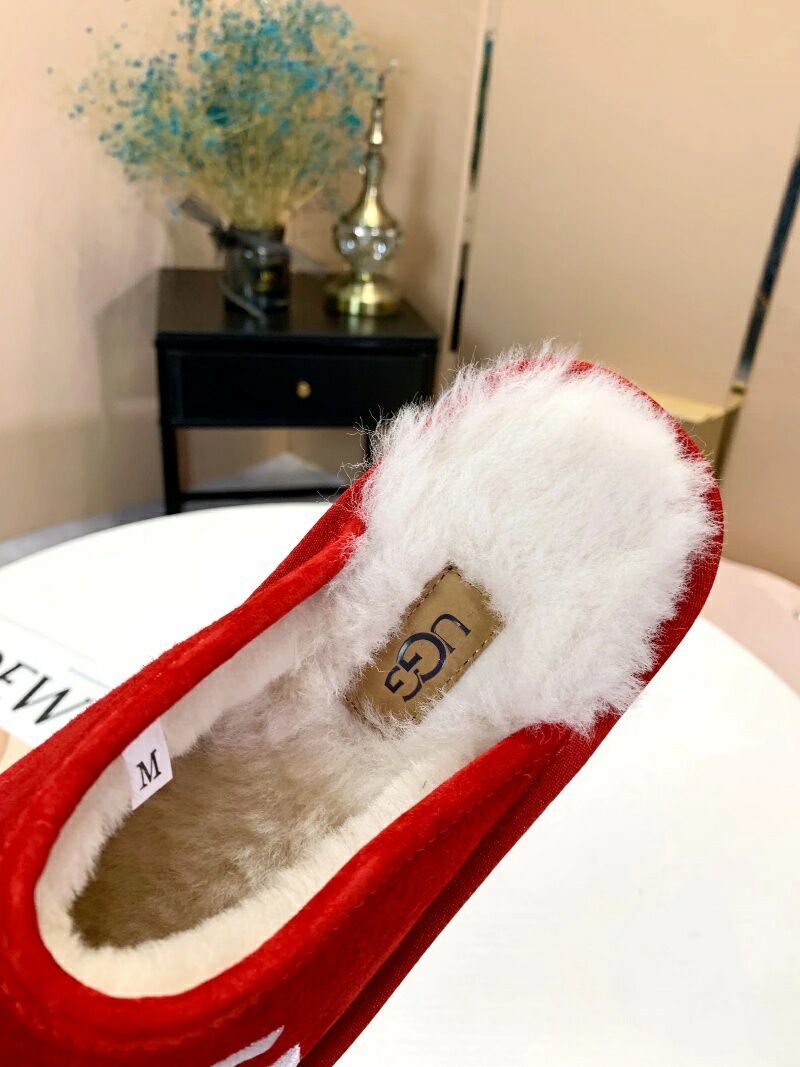 2593 G-Style Indoor Slippers – Red (In Stock)