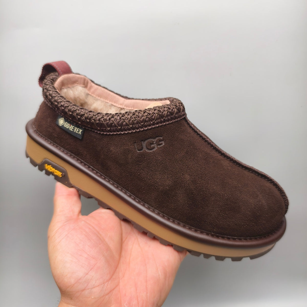 1304 Ethnic-Inspired Casual Sneakers – Chocolate (Unisex)