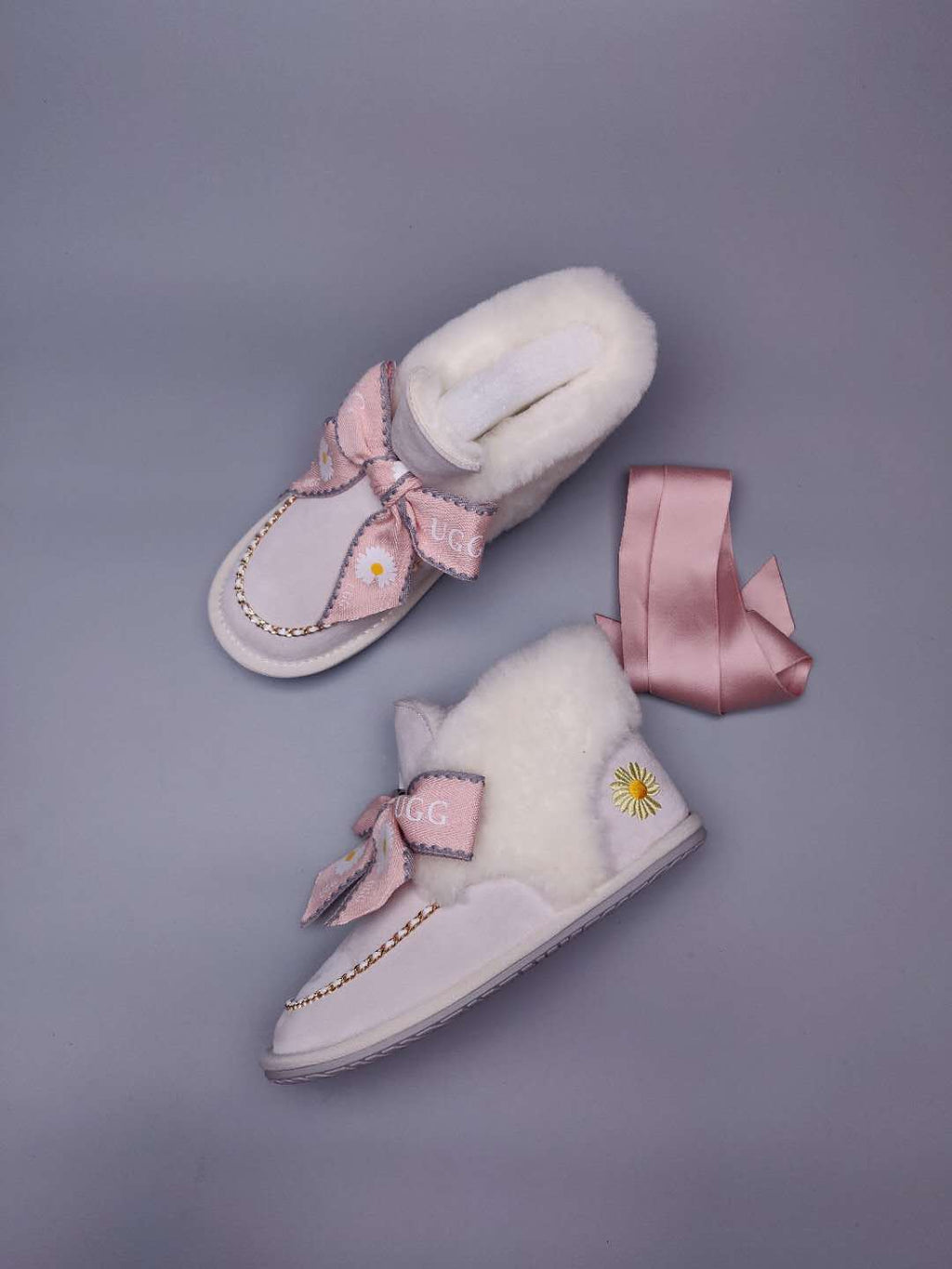 7888 Daisy Chain Ribbon Boots – Milkshake White (In Stock)