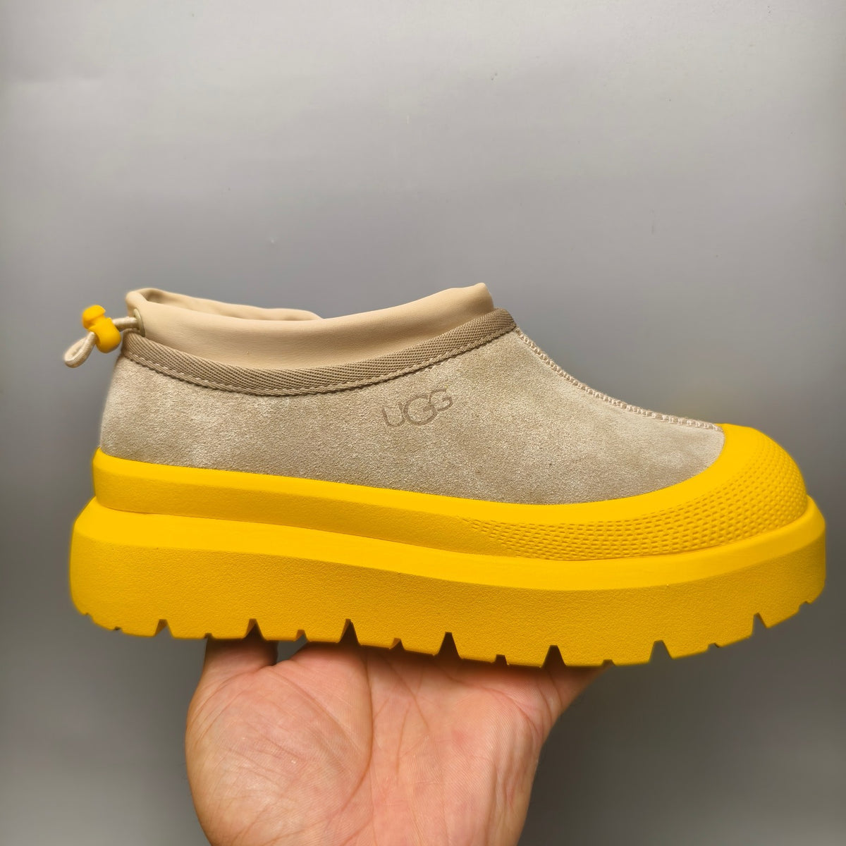 4096 Slip-On Trendy Casual Sneakers – Yellow (In Stock)