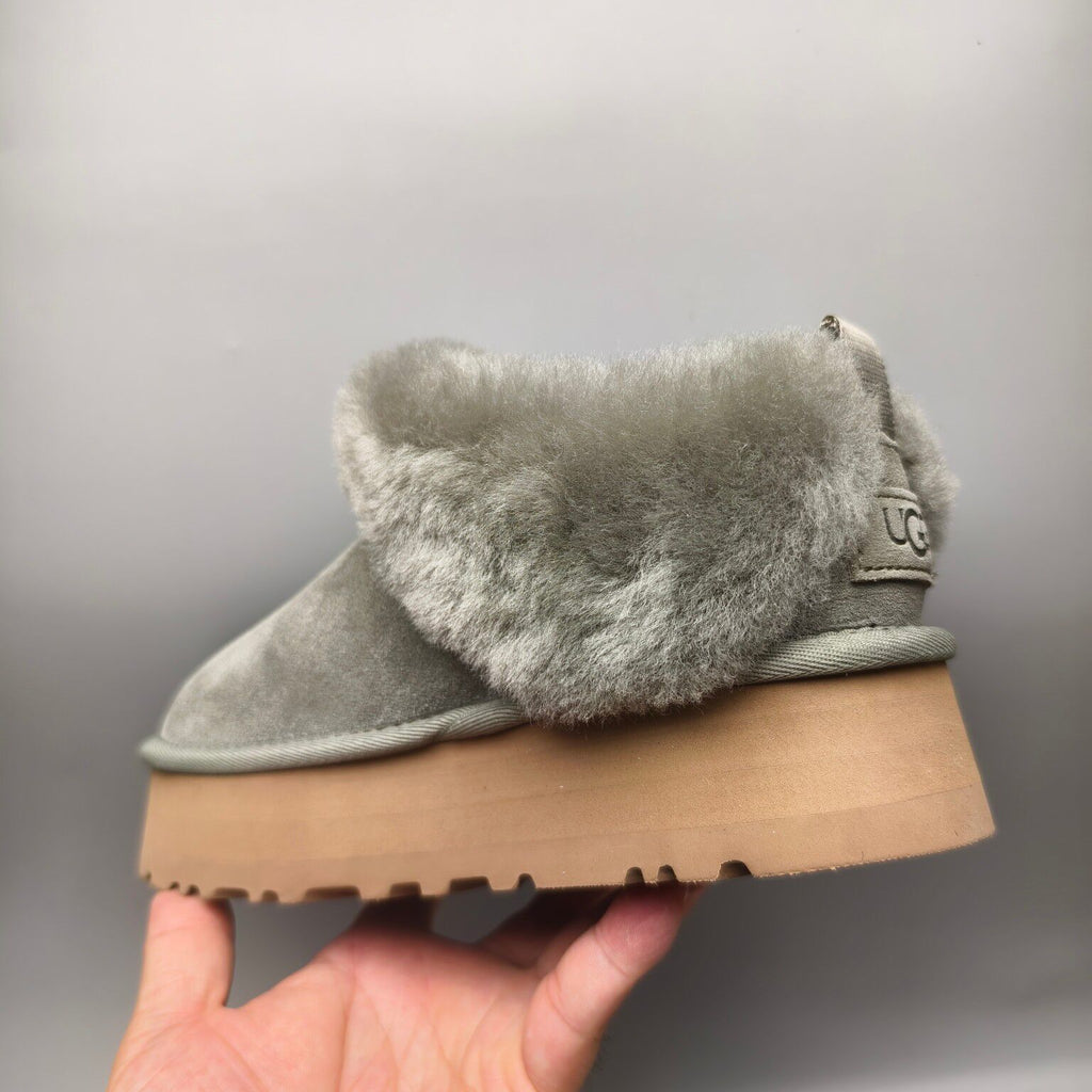 1393 Chunky Sole Suede Slip-On Lazy Shoes – Green (In Stock)