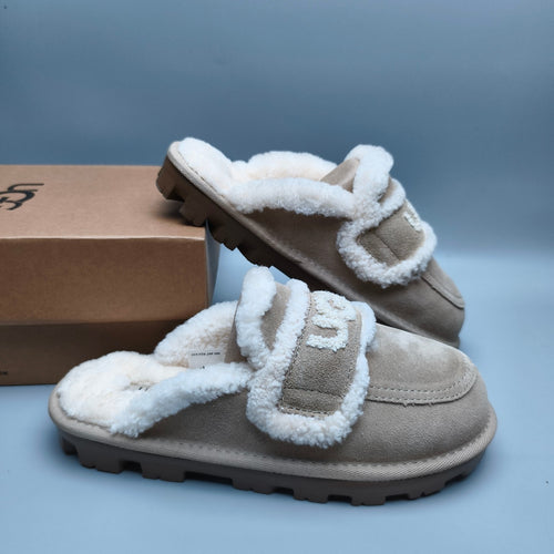 1206 Fluffy Big Logo Casual Slippers – Sand