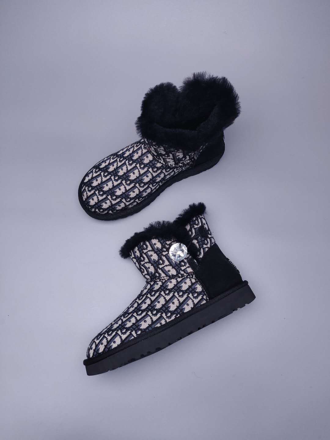 6554 Dior-Inspired Textured Boots – Black (In Stock)