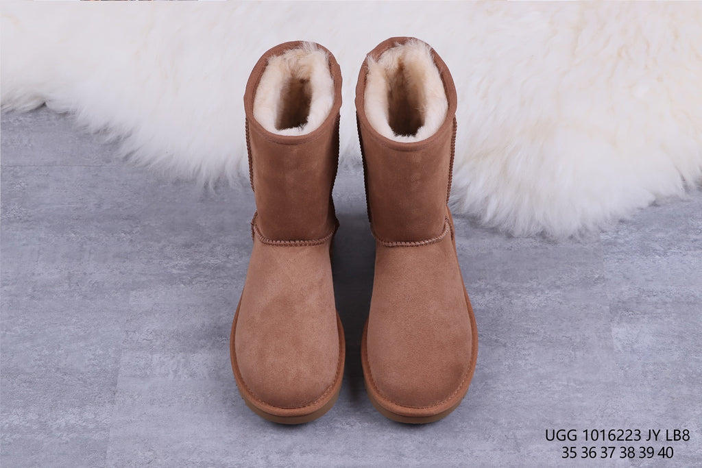 6223 Classic Short II Boots – Chestnut (In Stock)