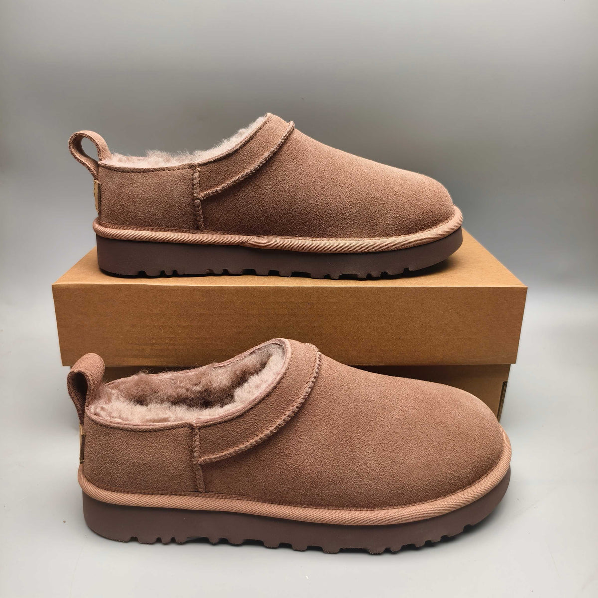 3891 Slip-On Classic Women’s Shoes – Misty Pink (In Stock)