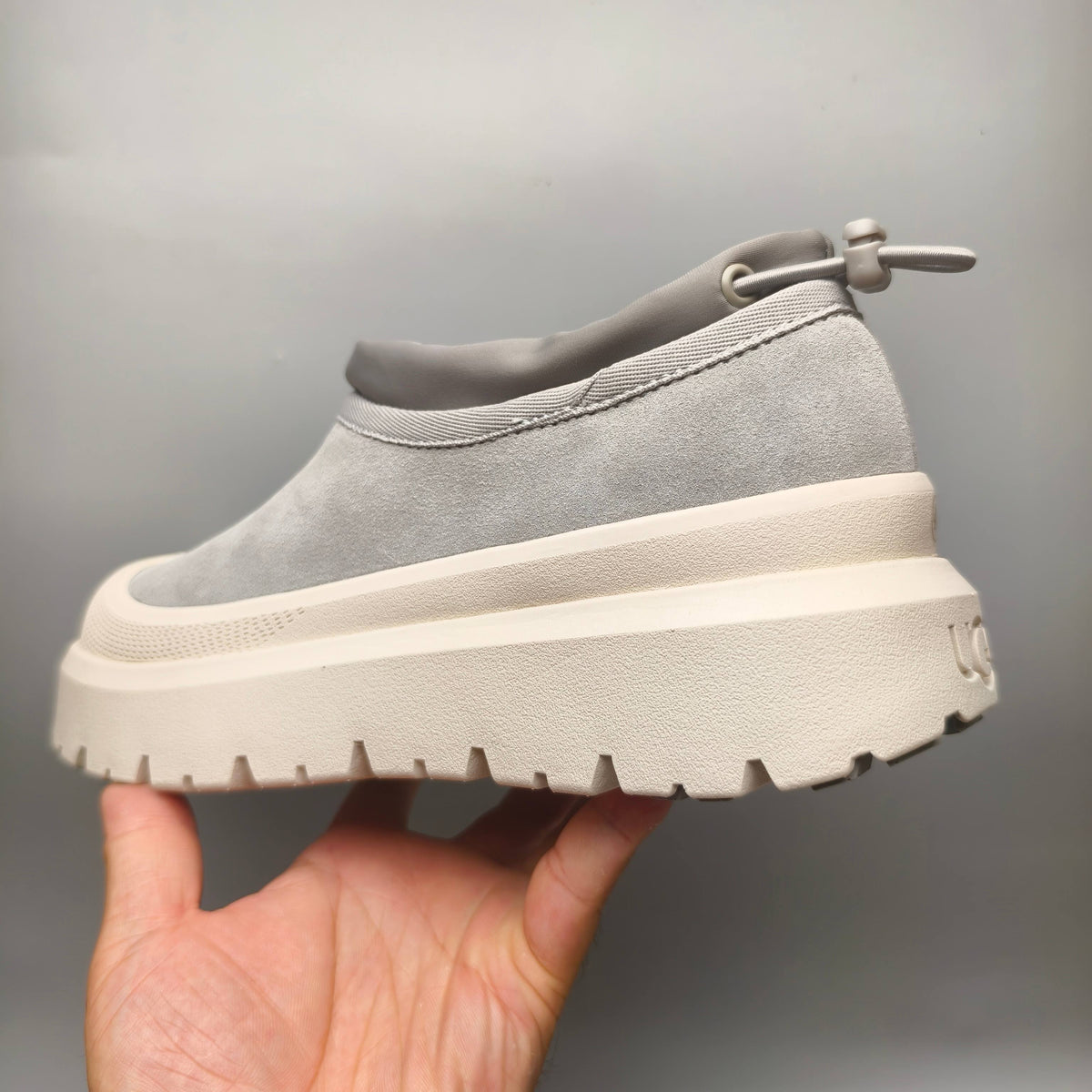 4096 Slip-On Trendy Casual Sneakers – Light Gray (In Stock)