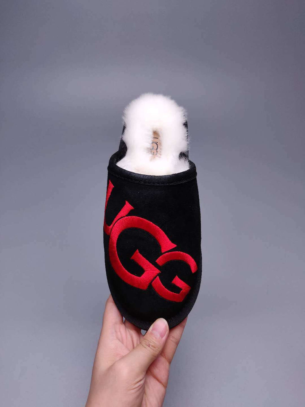 2593 G-Style Indoor Slippers – Black (In Stock)