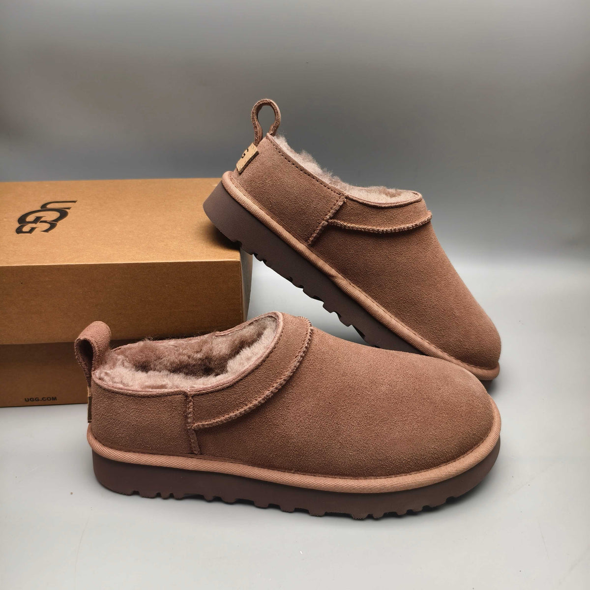 3891 Slip-On Classic Women’s Shoes – Misty Pink (In Stock)