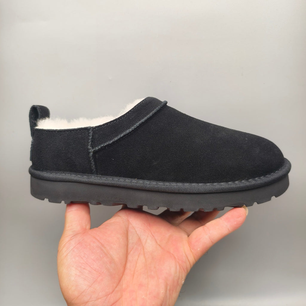 3891 Slip-On Classic Women’s Shoes – Black (In Stock)