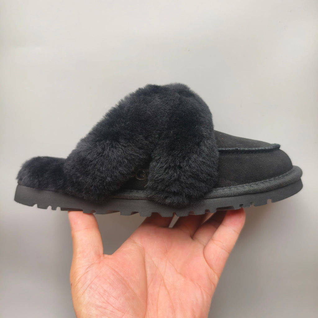 4571 Casual Home Slippers – Black (In Stock)
