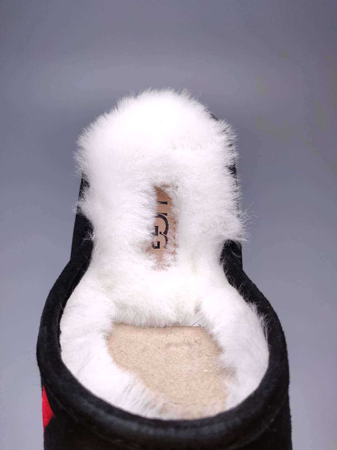 2593 G-Style Indoor Slippers – Black (In Stock)