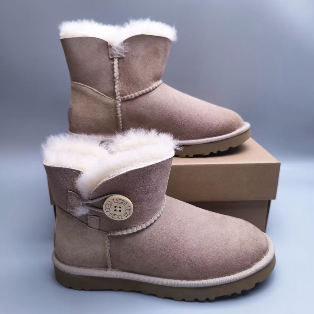 6422 Stain-Resistant New Classic Boots – Sand (In Stock)