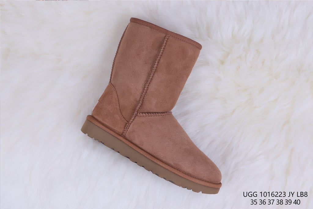 6223 Classic Short II Boots – Chestnut (In Stock)