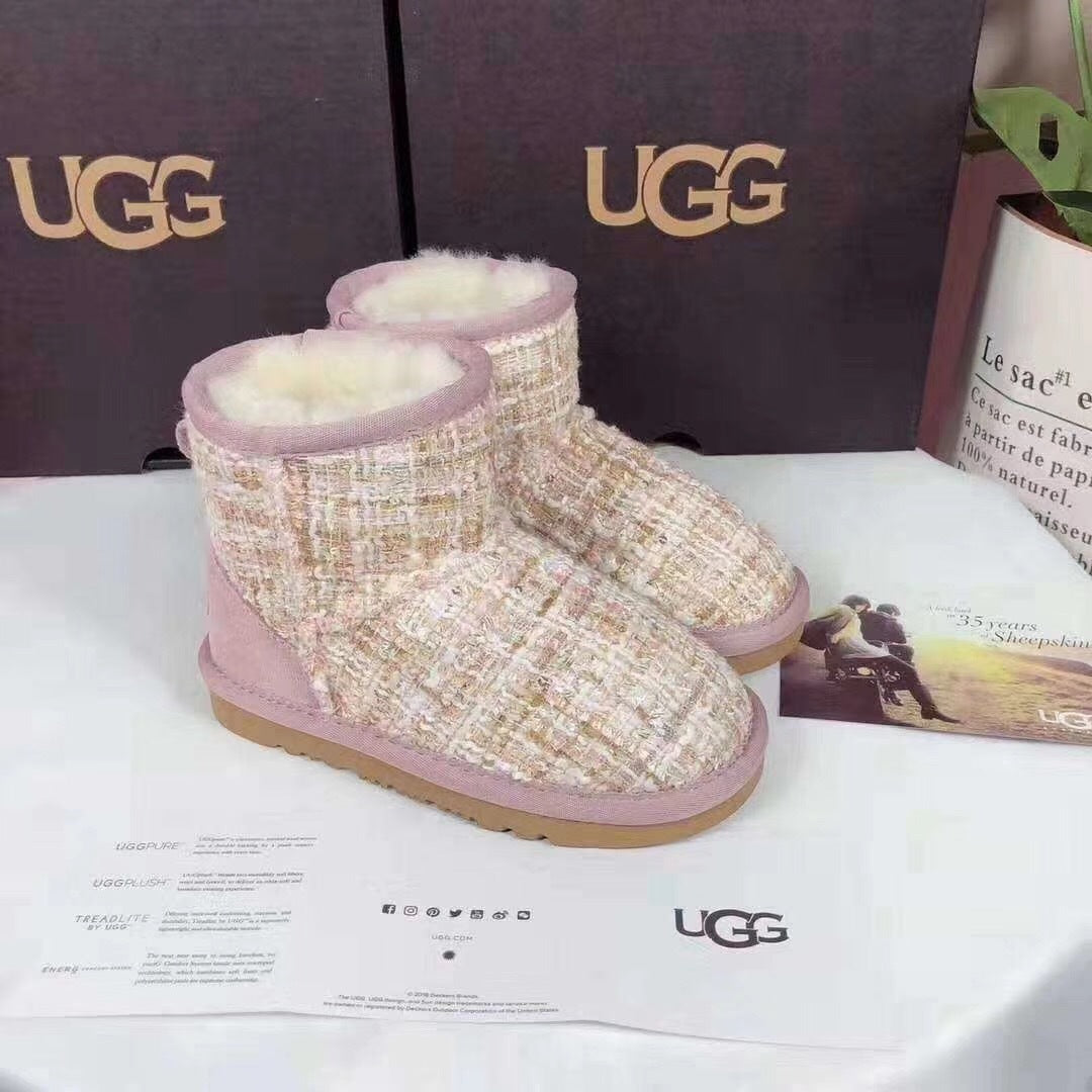 5854 Kids Chanel-Style Snow Boots – Fragrant Pink (New Arrival)