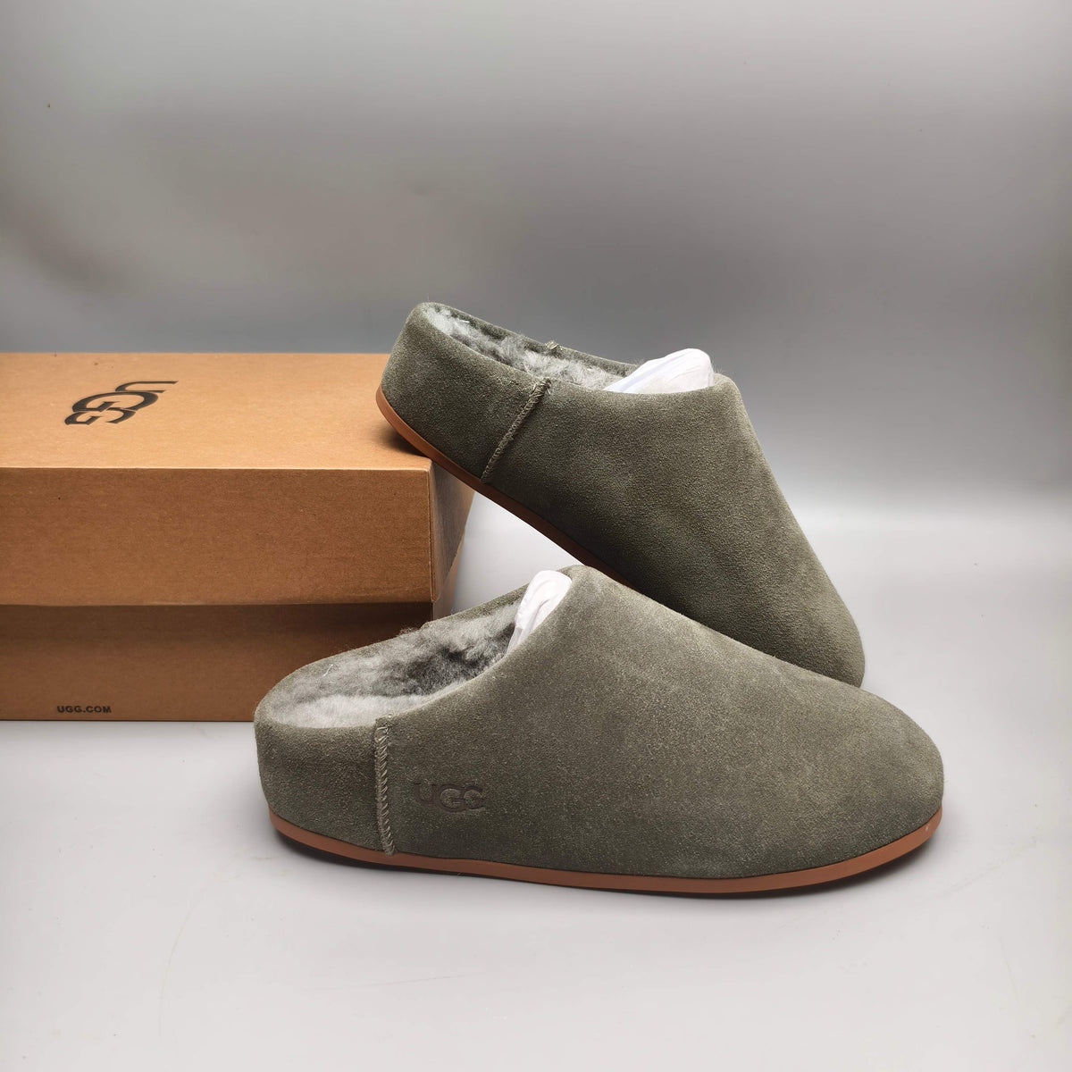 1390 Slip-On Casual Home Shoes – Green (In Stock)