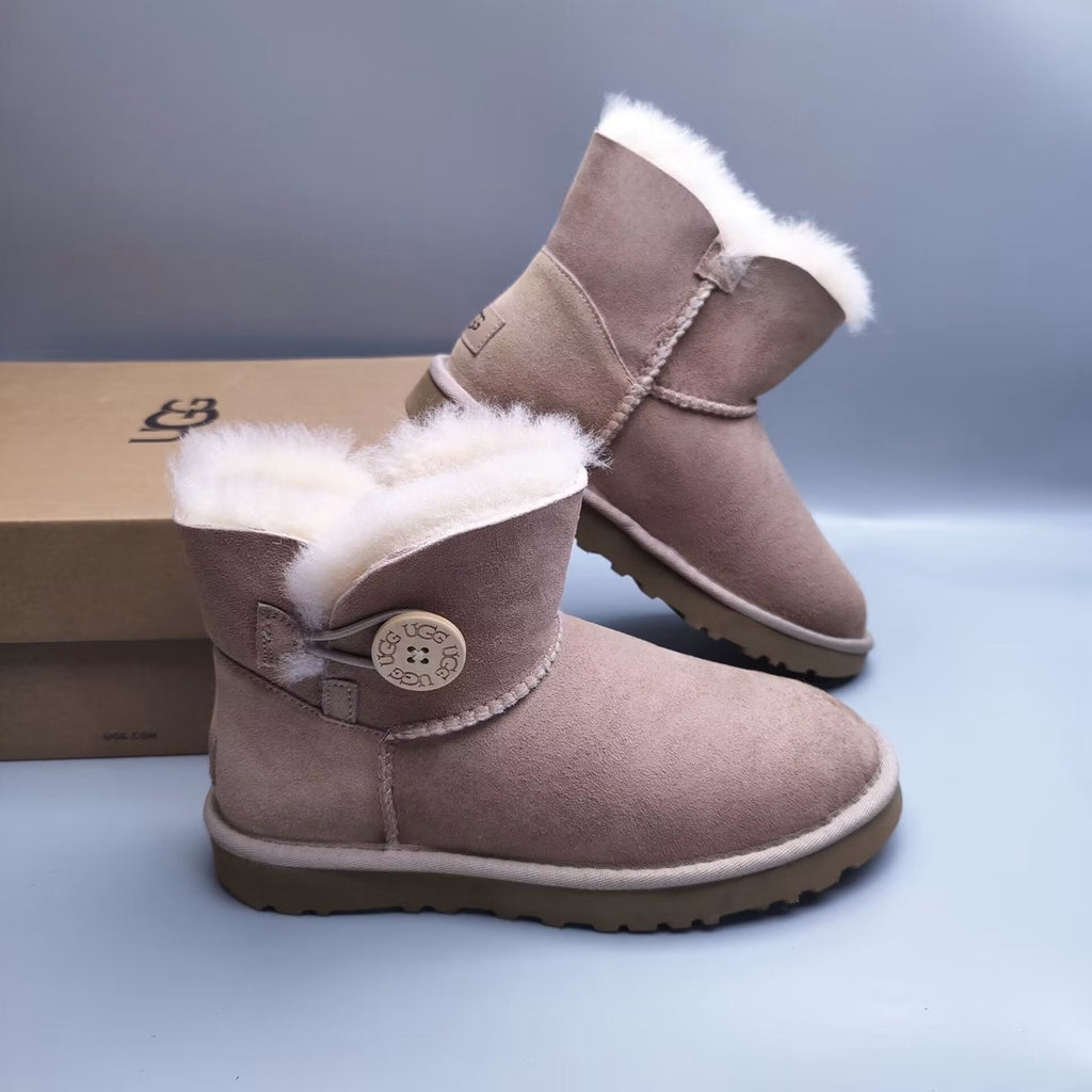 6422 Stain-Resistant New Classic Boots – Sand (In Stock)