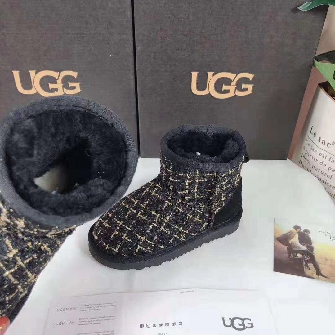 5854 Kids Chanel-Style Snow Boots – Fragrant Black (New Arrival)
