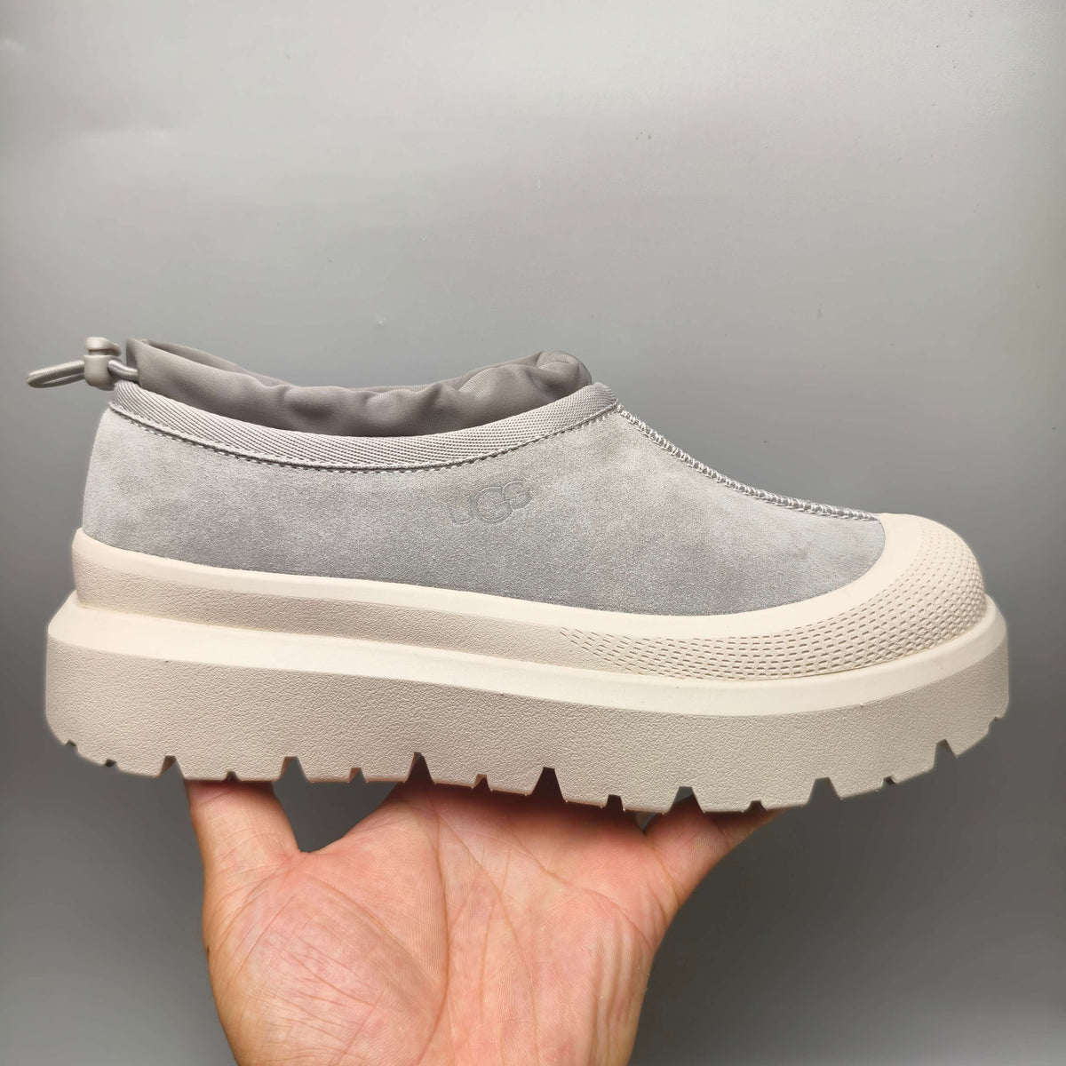 4096 Slip-On Trendy Casual Sneakers – Light Gray (In Stock)