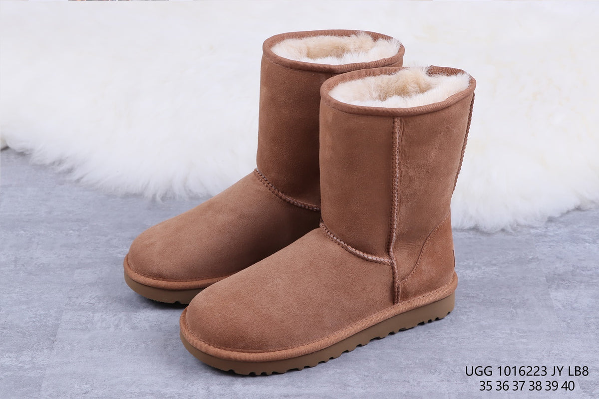 6223 Classic Short II Boots – Chestnut (In Stock)